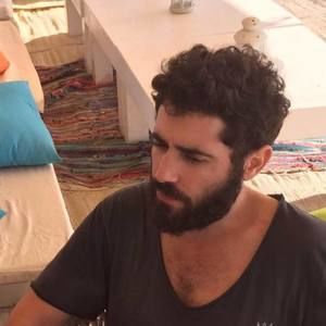 Meet your Posher, Omri